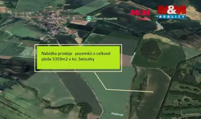 Prodej pole, 5359 m², Seloutky