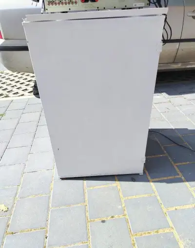 Vestavěnou lednici