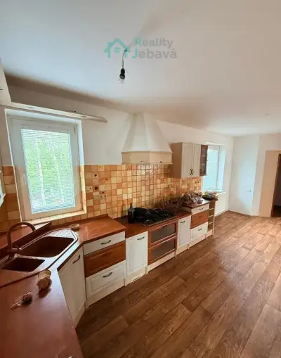 Pronájem byt 5+kk, 120 m2, zahrada 329 m2, ul. v Tejnecku, C