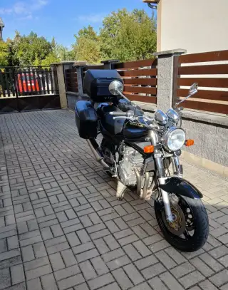 Suzuki Bandit 600N pouze 31500km