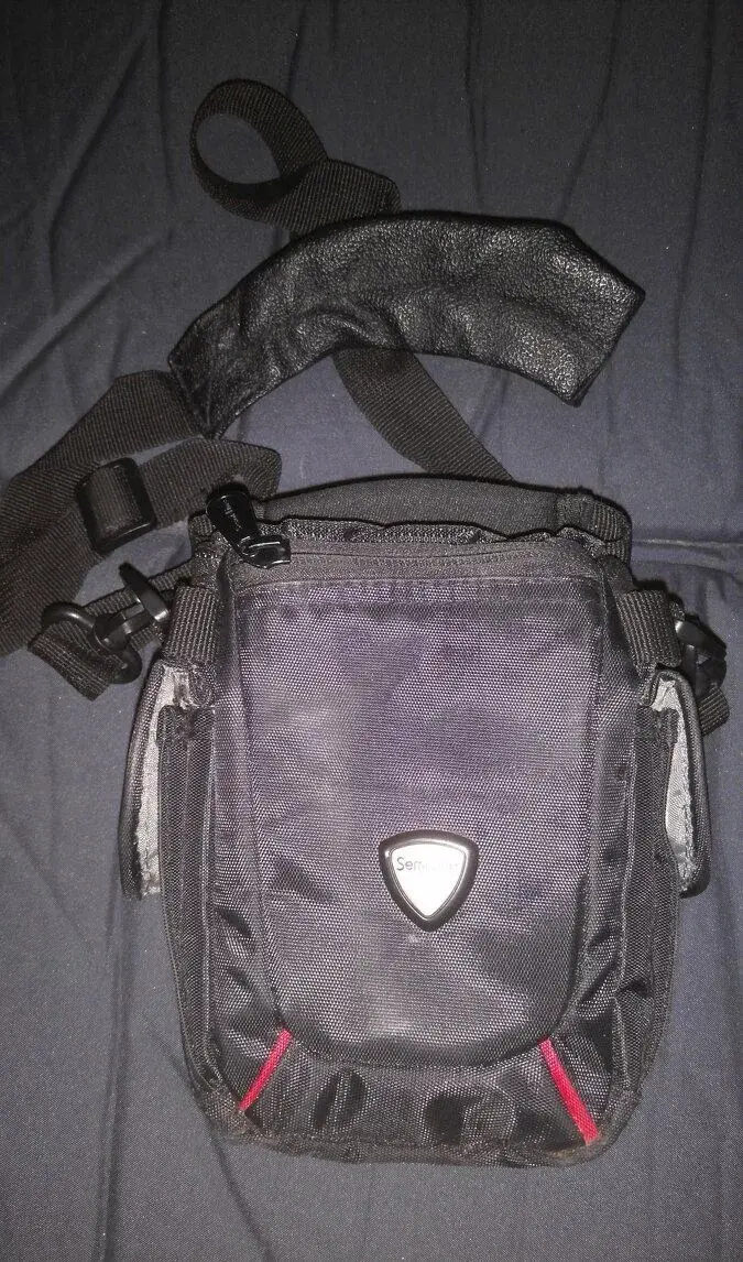Fotobrašna Lowepro EX 120, SemiLine, Hama
