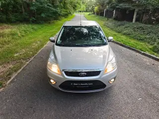 Focus MK2 facelift,1.6 74KW,hatchback,5dvéř,manuál,174xxxkm