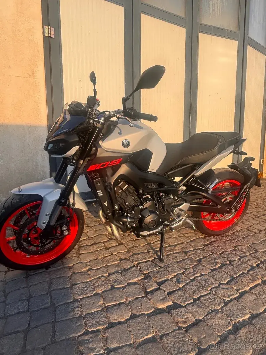 Yamaha Mt-09