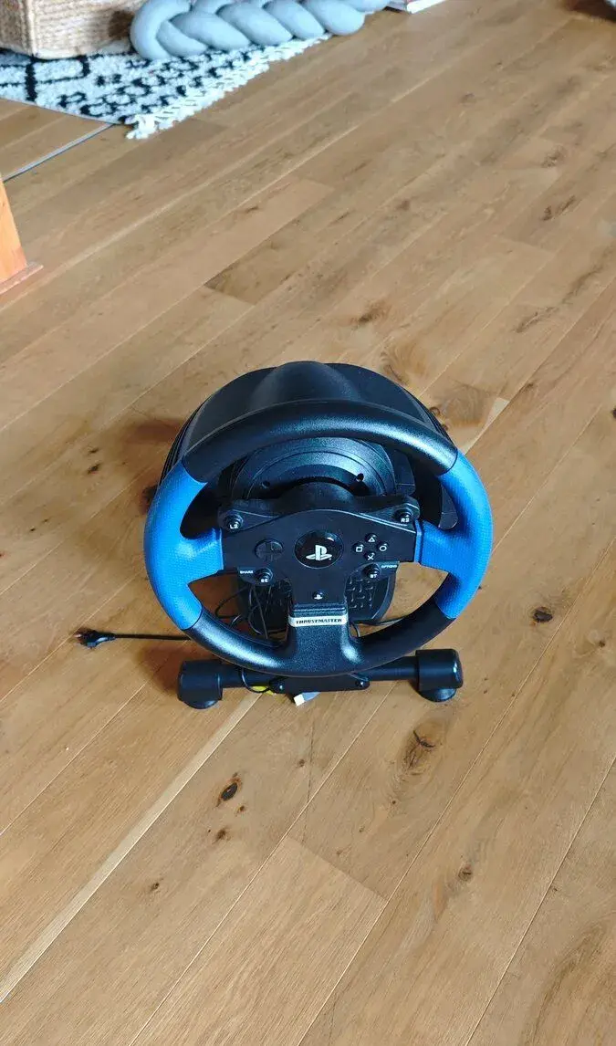Thrustmaster T150+Wheel Stand Pro