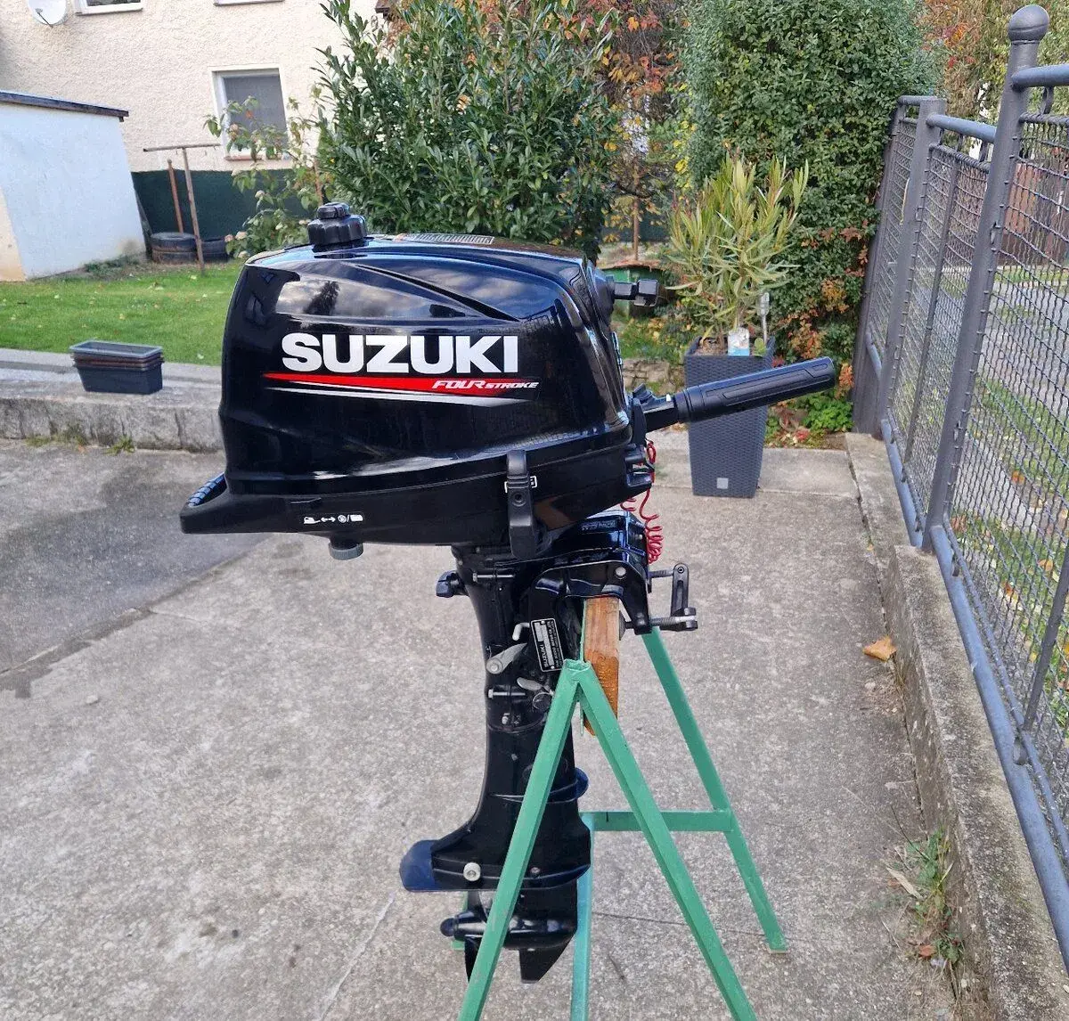 Lodňi motor suzuki df 5 hp