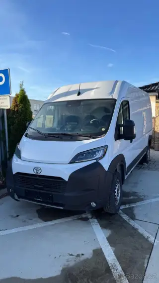 Toyota Proace – 2025, 400 km