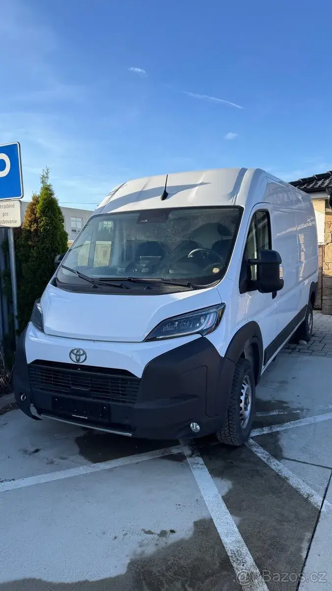 Toyota Proace – 2025, 400 km