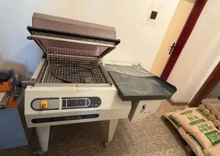 Balicí smršťovací stroj Minipack-Torre SC55