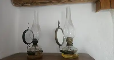 Dva kusy retro Petrolejové lampy