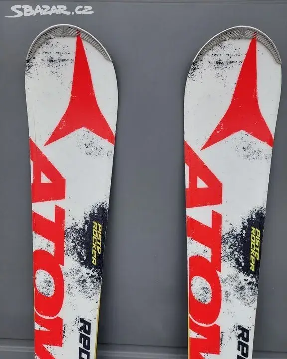 Lyze 149 cm Atomic Redster ST