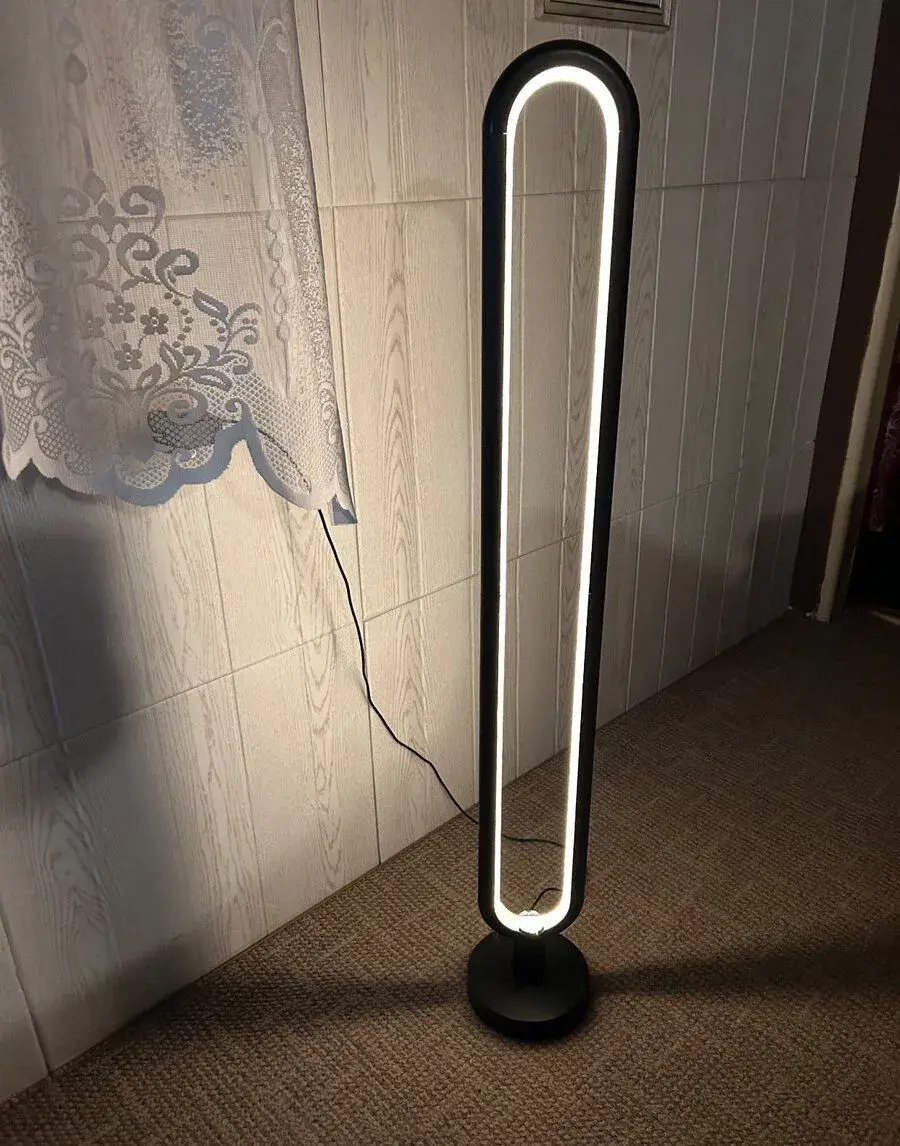 Led smart stojací lampa