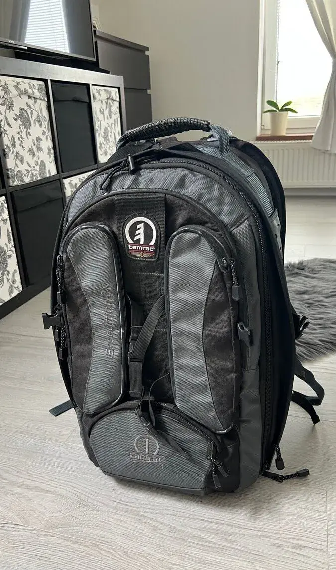 Tamrac Expedition 8x
