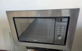 Mikrovlnná trouba Whirlpool AMW 100 IX nerez