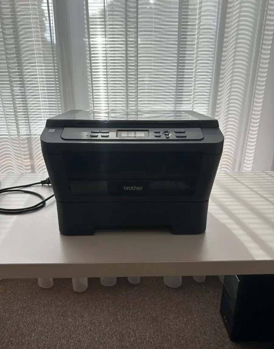 Brother DCP-7070DW – multifunkční laserová tiskárna