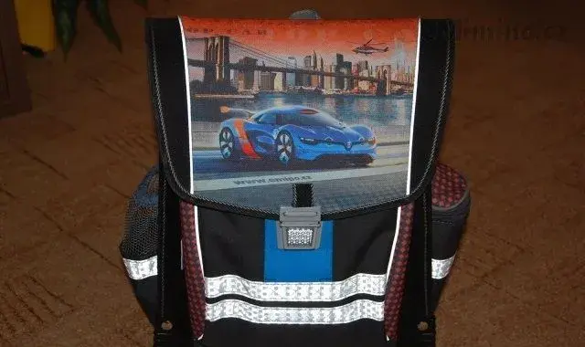 Školní aktovka Emipo ERGO ONE Top car + pytlík na TV