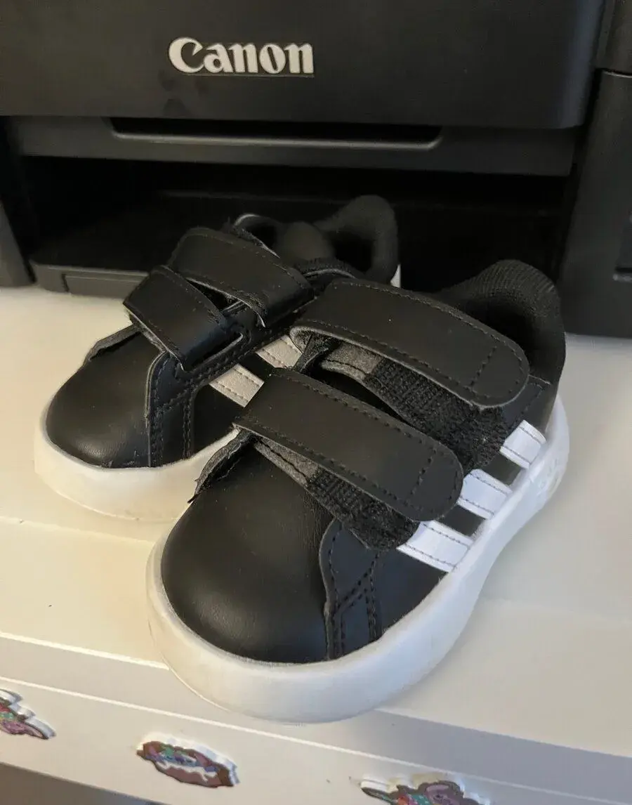 Adidas bubble detske boty vel 19