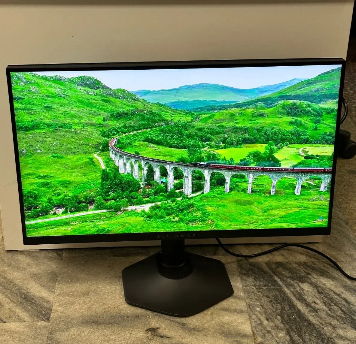 Dell Alienware AW2724DM