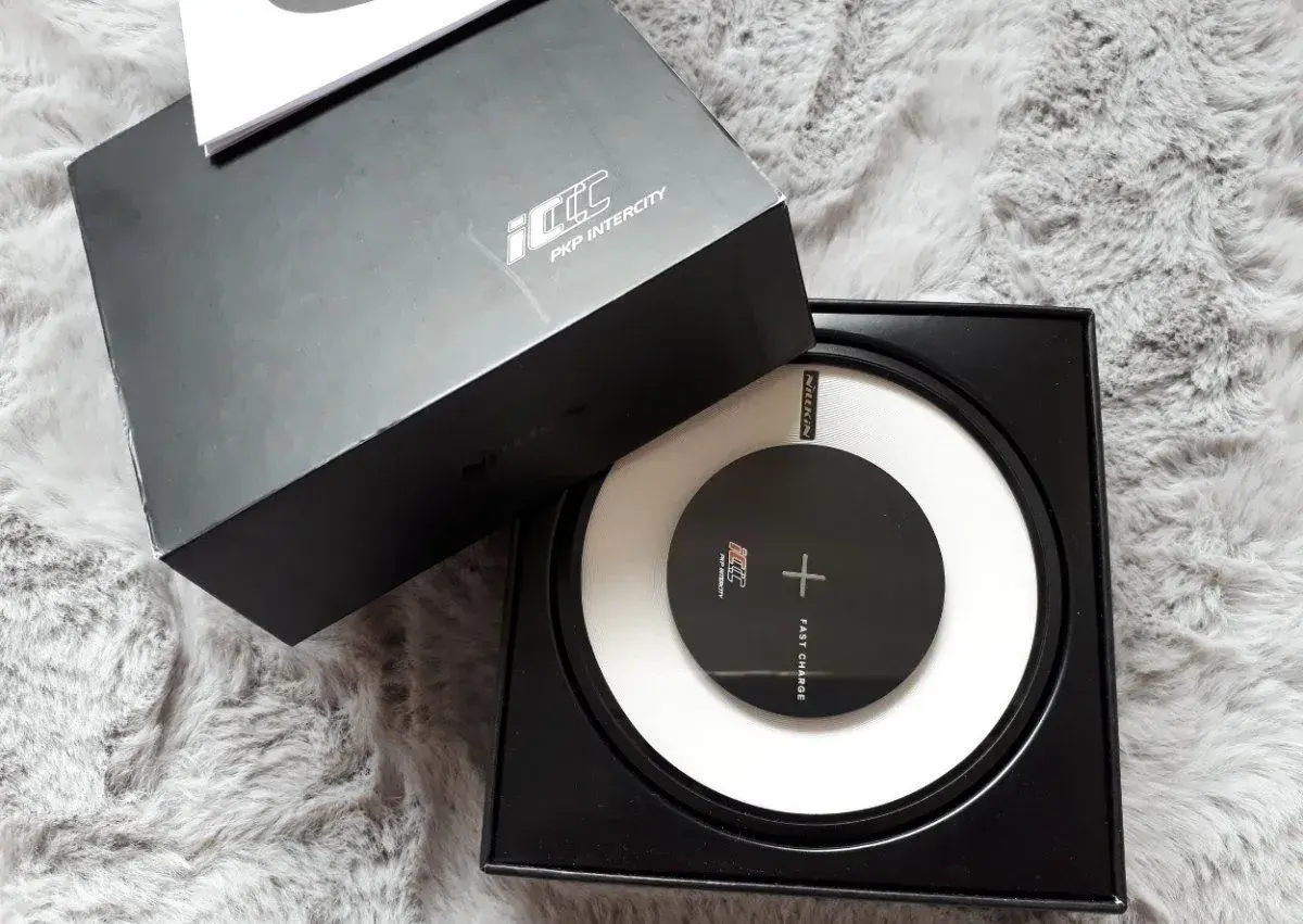 Nabíječka Nillkin Magic Disk