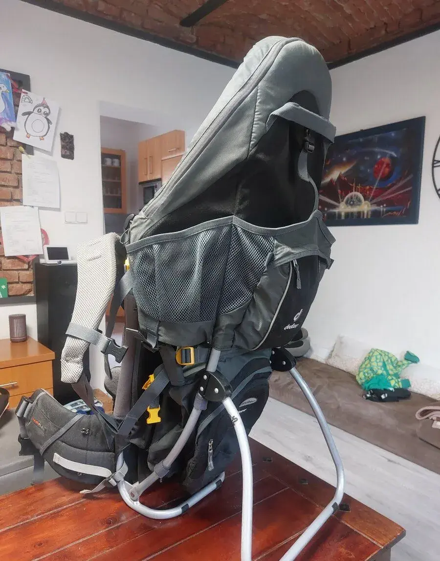 Nosítko deuter
