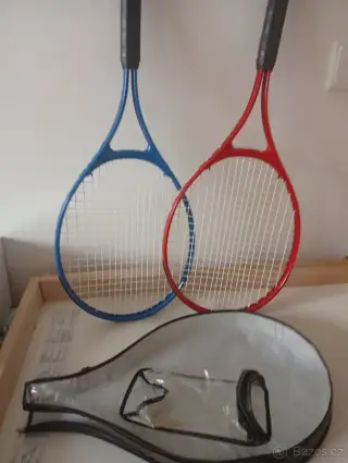 Rakety badminton
