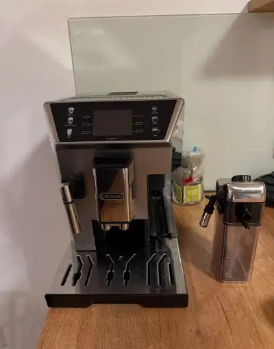 Automatický kávovar De'Longhi Primadonna Class ECAM 550.85.