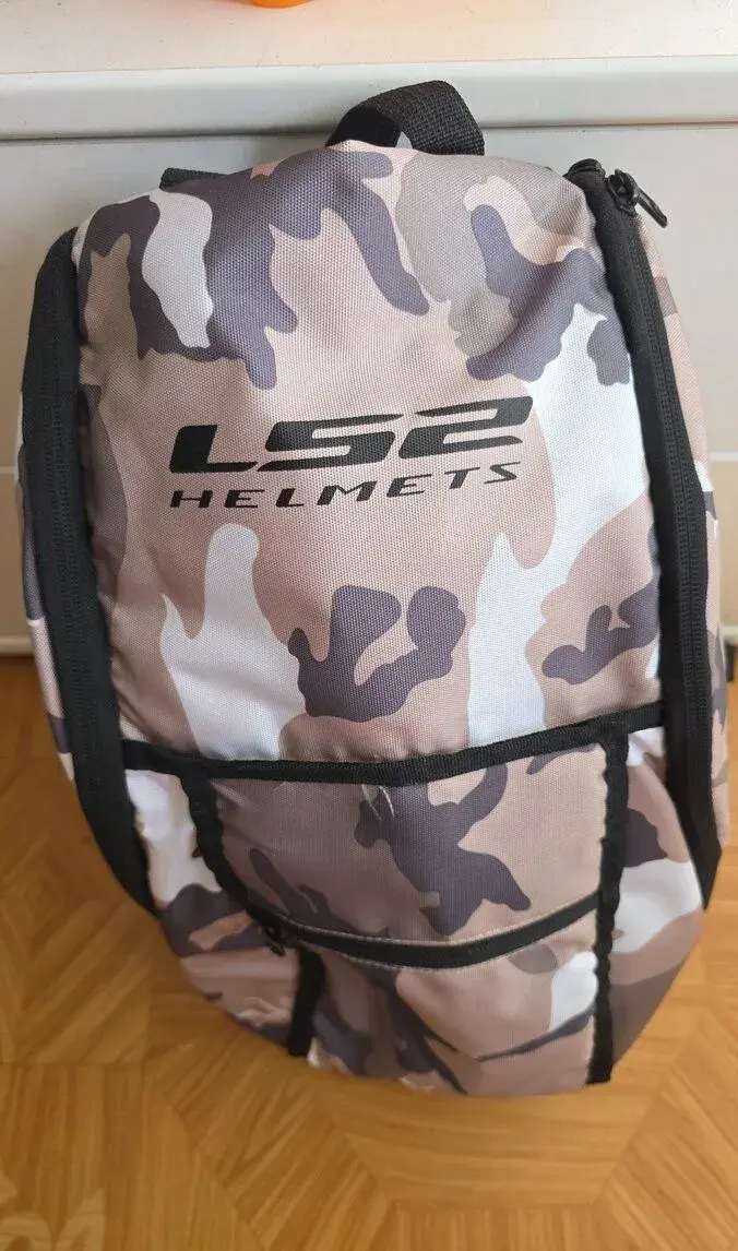 Maskáčový batoh / taška na helmu LS2 Helmets