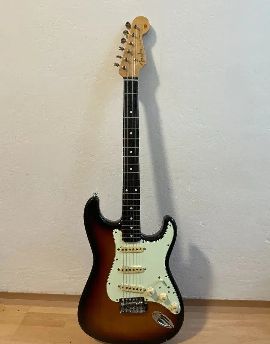 Fender Stratocaster Crafted in Japan 1997