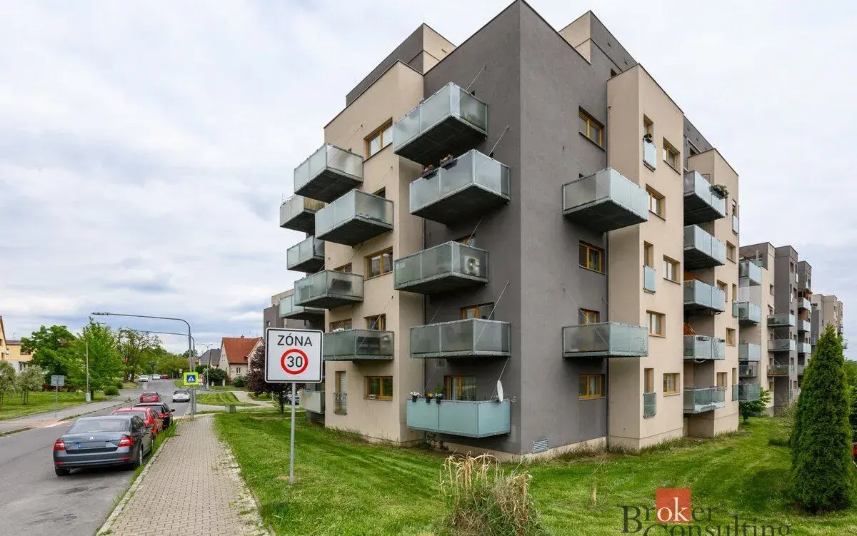 Podnájem, byty/2+kk, 59 m2, U Velkého rybníka 2219/115, 3230