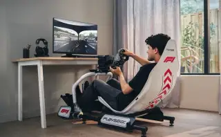 Logitech RS50 + F1 Wheel McLaren + pedály + Playseat F1