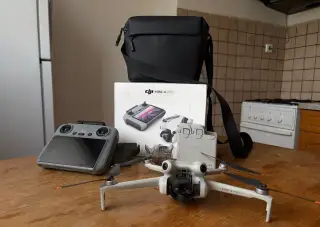 DJI mini 4 pro Fly more combo