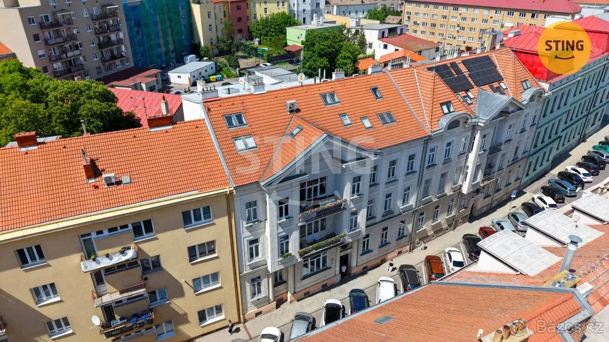 PROSTORNÝ A VZDUŠNÝ BYT 3+1 ZNOJMO, ALŠOVA ULICE, 135765