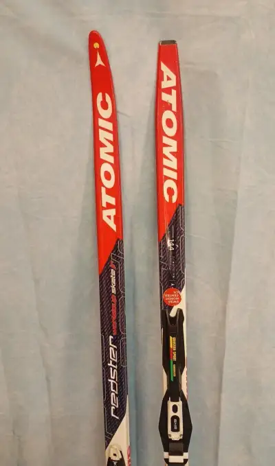 běžky ATOMIC REDSTER WORLDCUP SKATE JR 144 cm