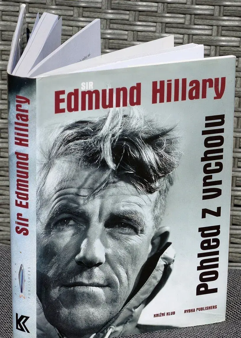 Edmund Hillary Pohled z vrcholu