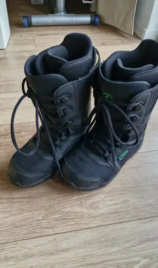 Boty na snowboard Reaper Razon 42