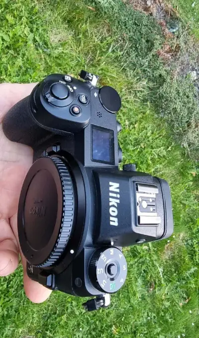 Nikon z7 v top stavu.