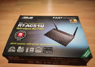 Router Asus-RT AC51U