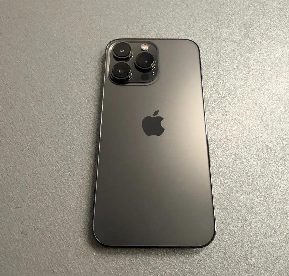 iPhone 13 Pro 128GB, 100% baterie, rok záruka