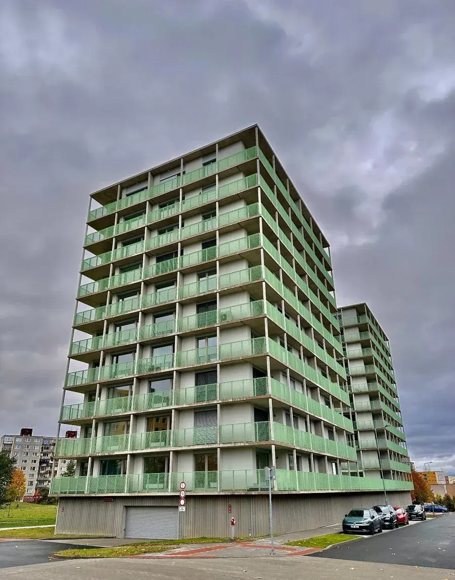 Plzeň, 1+kk, 39 m² bez realitky, novostavba, nová kuchně