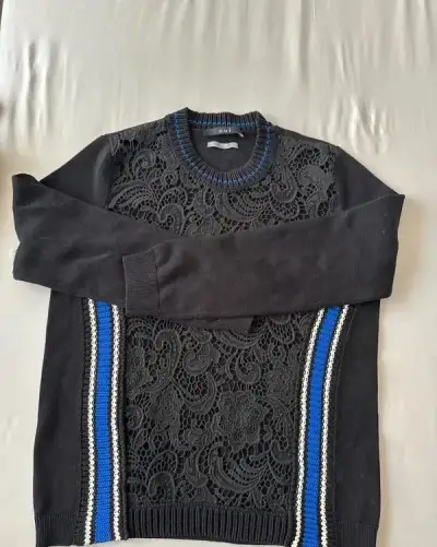 pulovr zn Qui vel 40, nový