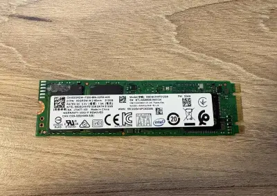 Intel 512GB M.2 SATA SSD – 98 % zdraví