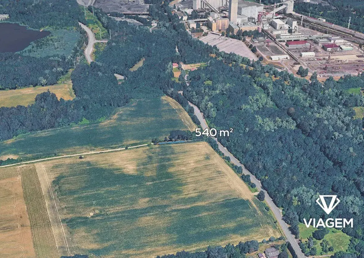 Spekulační - komerční a ostatní 540 m²