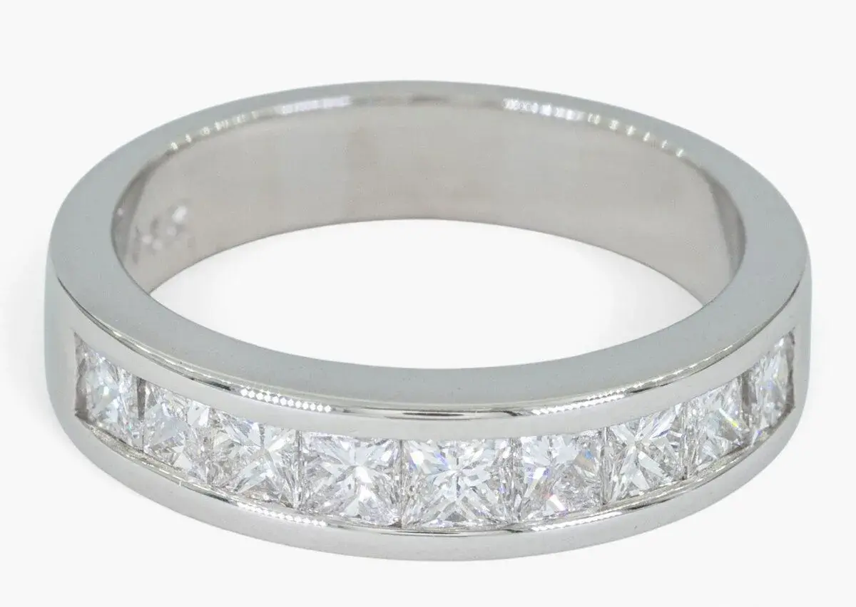 Krásný 14K prsten s diamanty 1,26ct - certifikát HRD