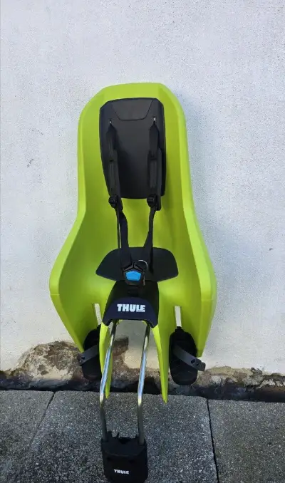 Cyklosedačka Thule RideAlong Lite – Zen Lime (skvělý stav)