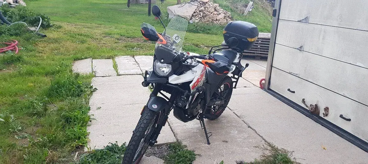 UM 125 DSR TT 2024 CZ 11 kw A1