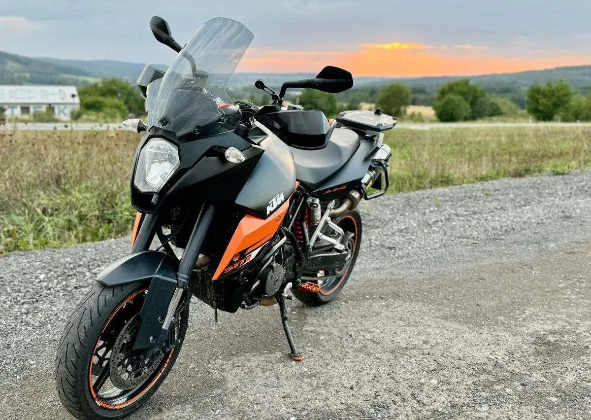KTM 990 SMT