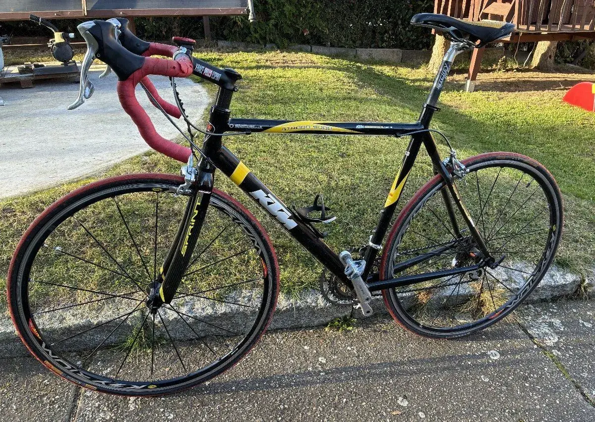 KTM Strada 5000 (Columbus Altec 2 / Dura-Ace) – klasické sil