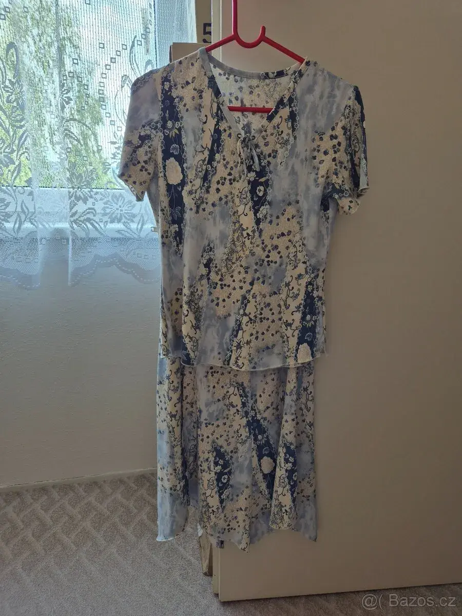 dámské šaty vel.38 (halenka+sukně)