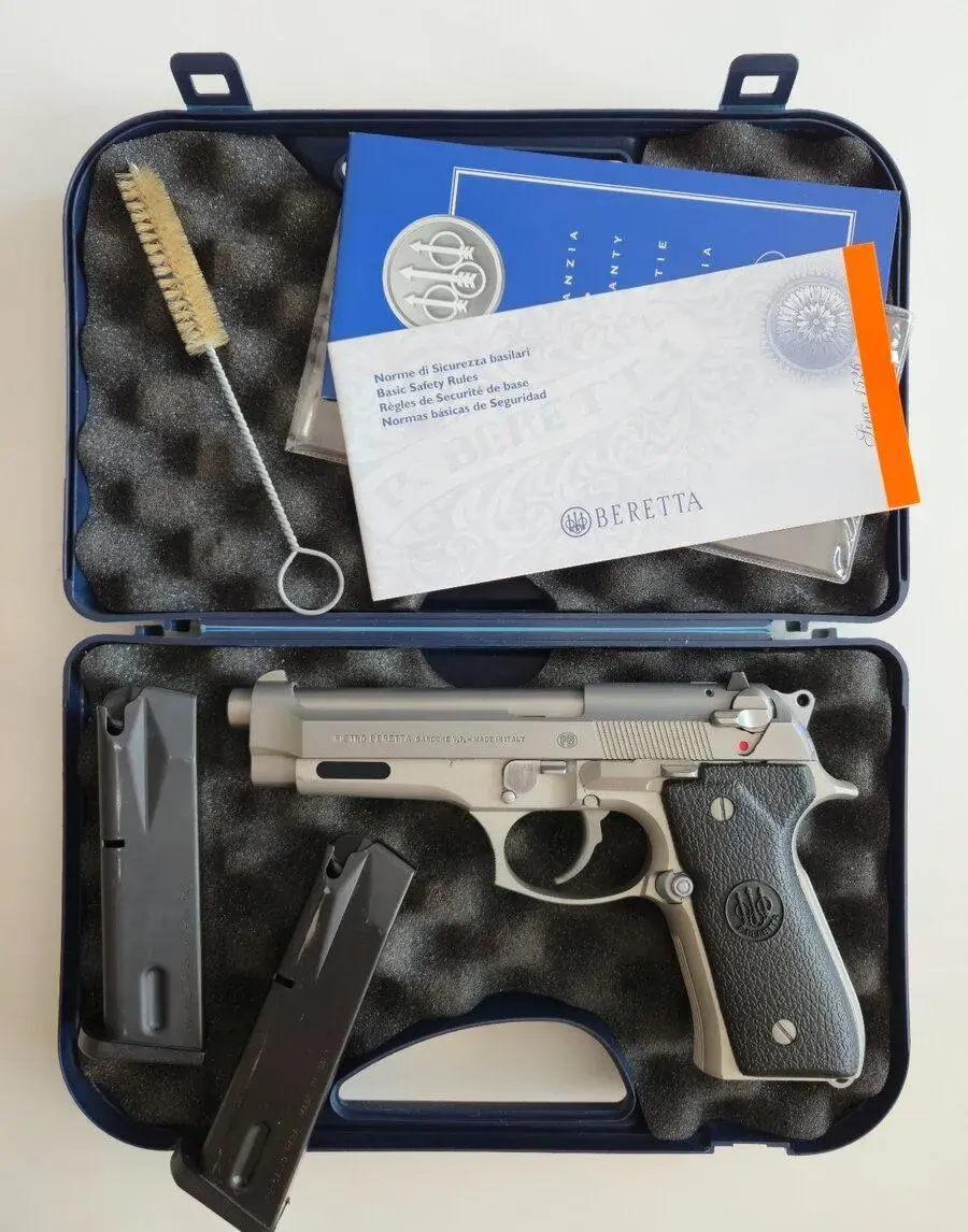 Beretta 92FS Inox