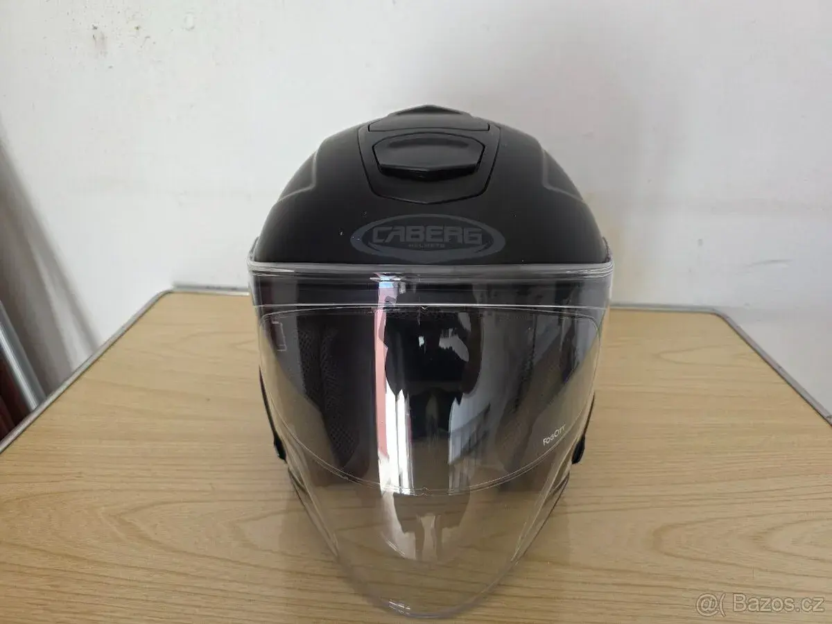 Pánskou MOTO helmu zn. Caberg Flyon II