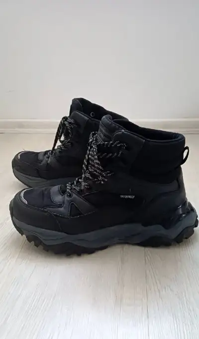 Nepromokavé zimní boty zn. Alpine Pro vel. 42